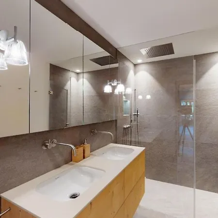 Aroevens Apartment